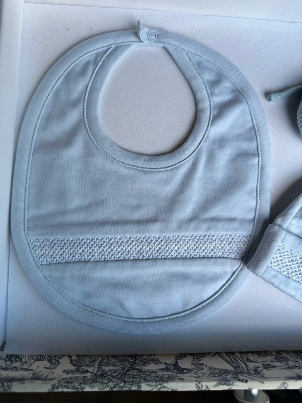 Kissy Kissy newborn bundle hat, bibs, booties